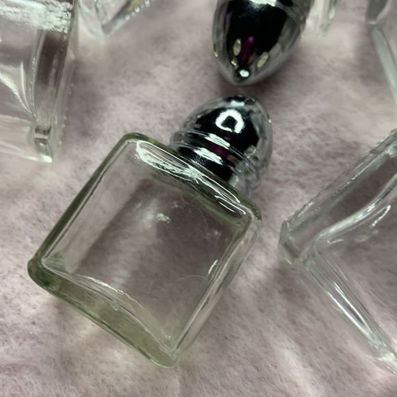 6 Salt/Pepper Mini Dispensers​ - Picture 4 of 6